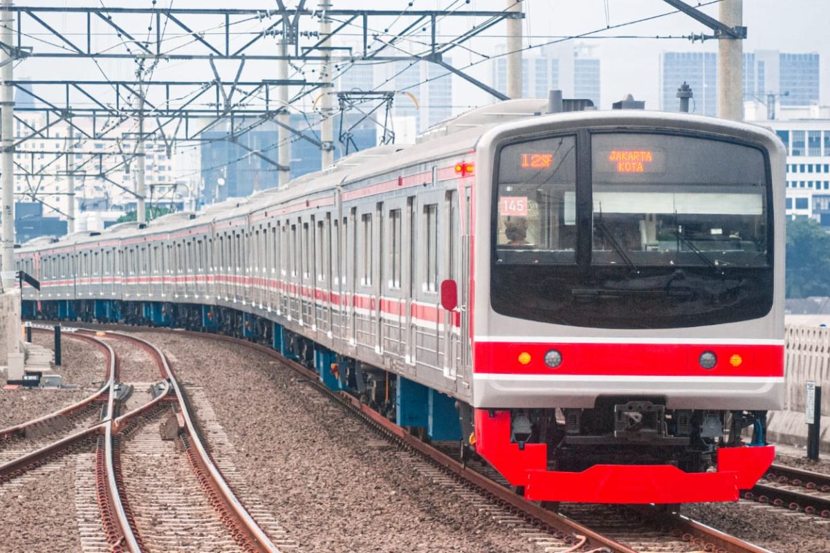 Indikasi Vandalisme Perangkat Sinyal, Perjalanan KRL Mengalami Kendala