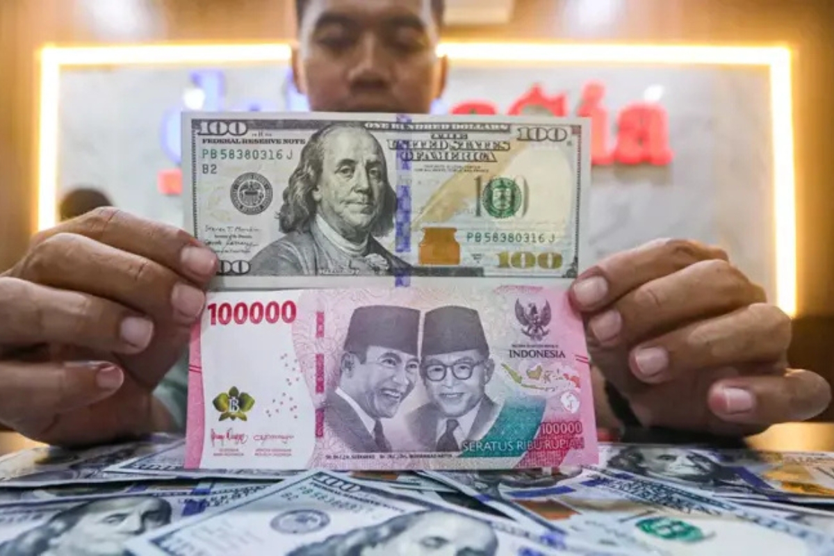 Rupiah Rabu Pagi Lesu, Melemah ke Angka Rp17.944 per Dolar AS