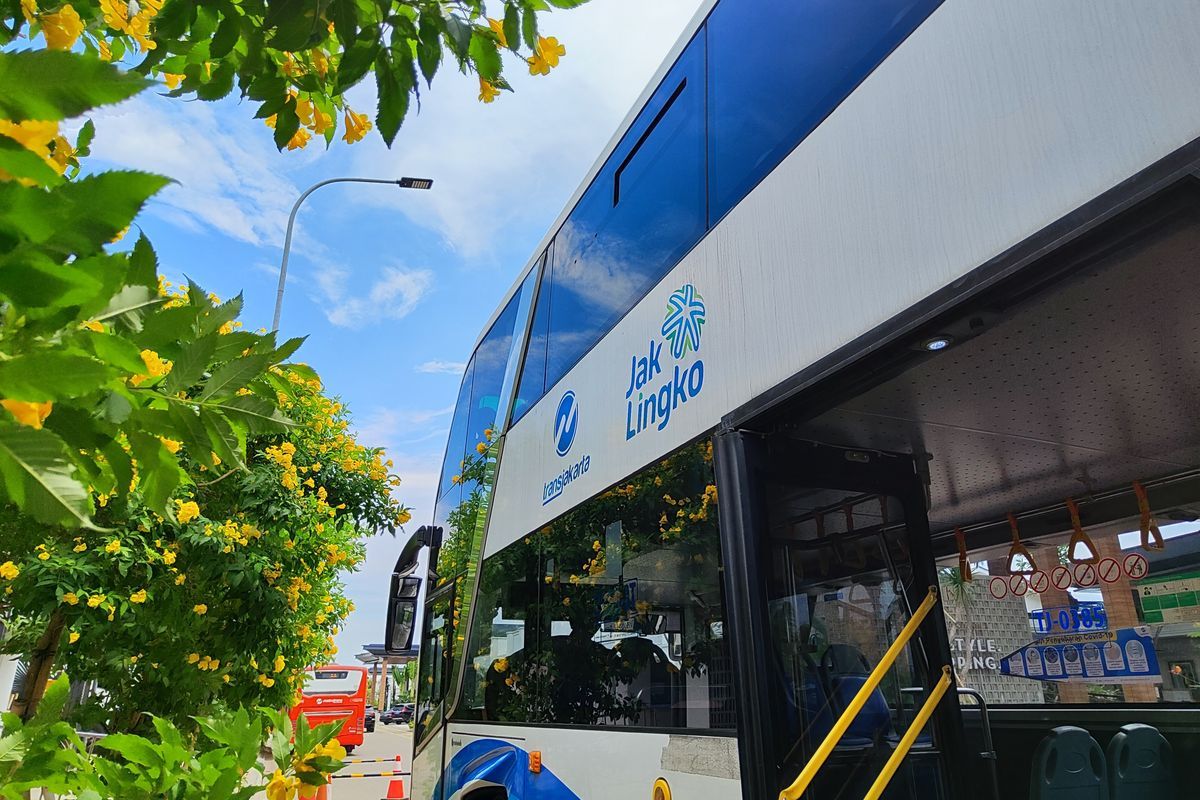 Cara dan Rute Lengkap Naik Bus Wisata Gratis di Jakarta