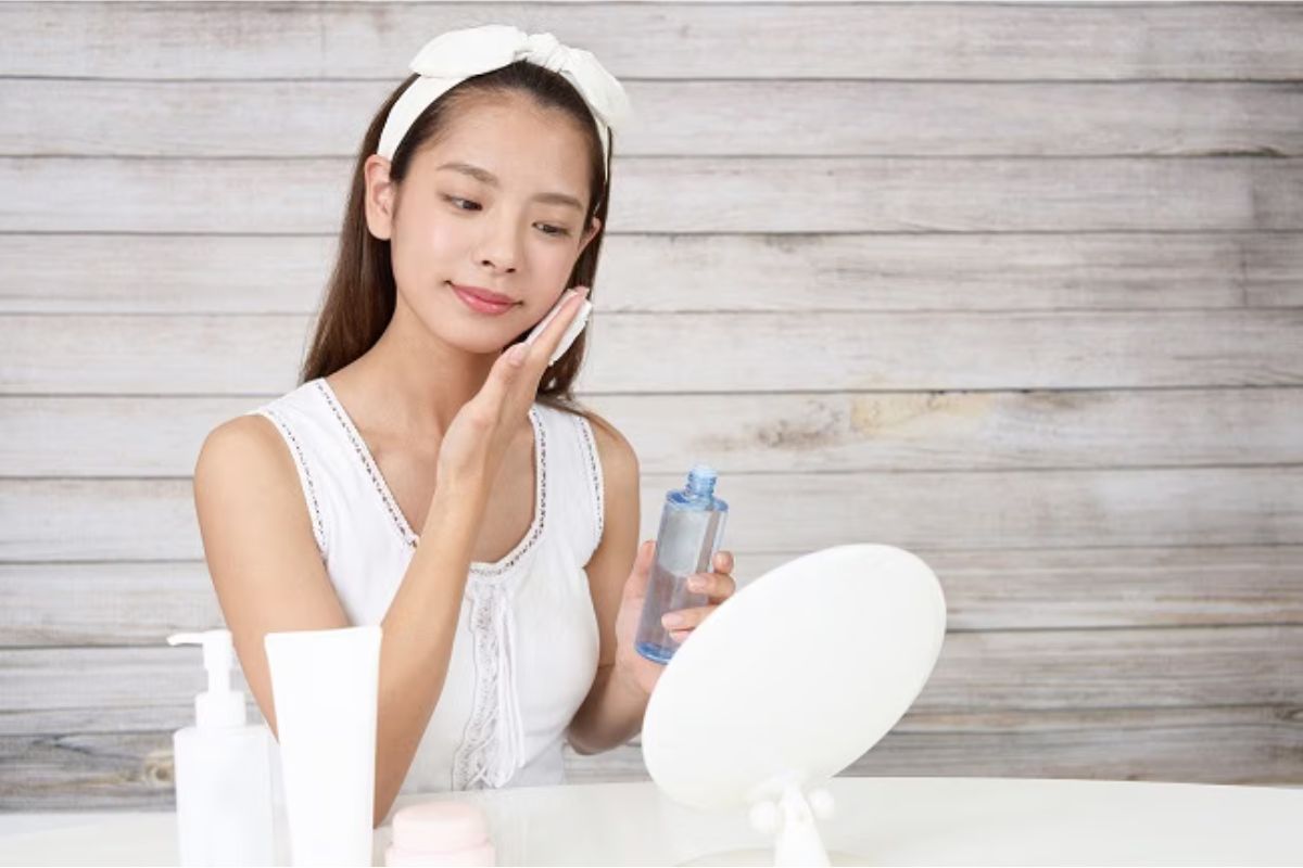 Urutan Skincare yang Benar untuk Kulit Berjerawat