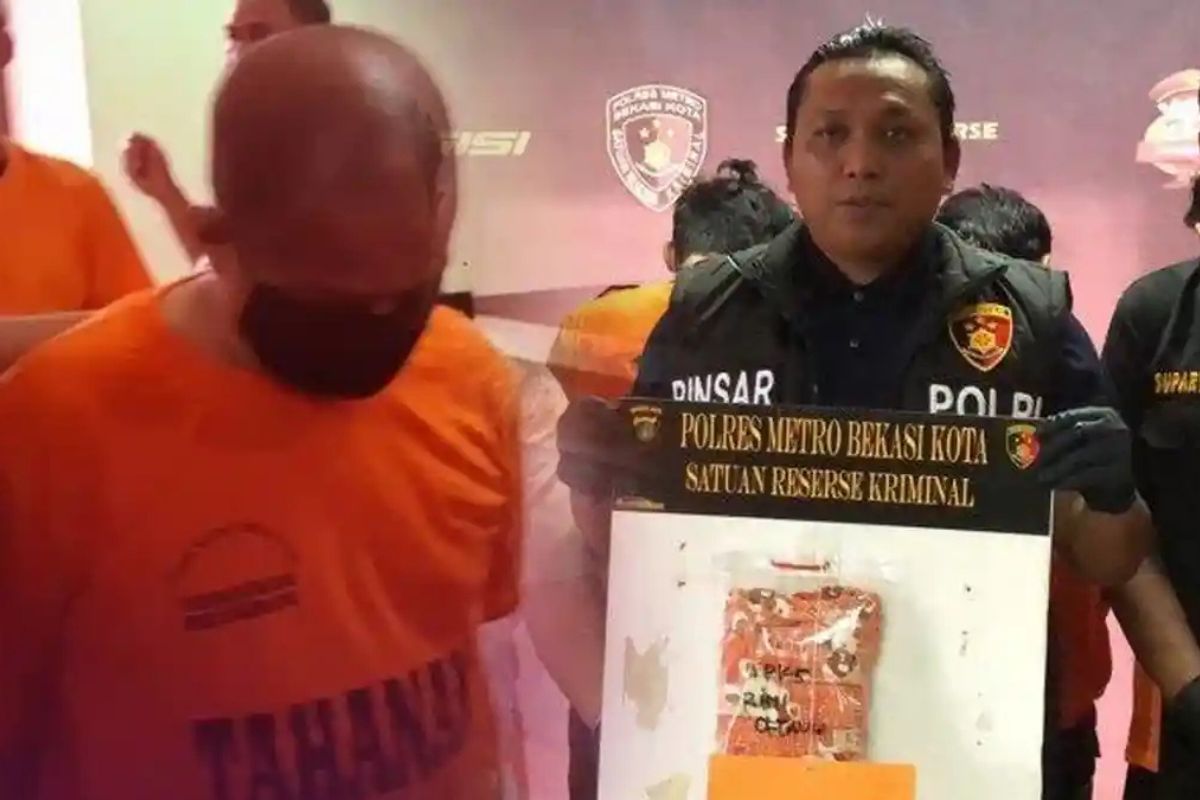 Bejat! Ayah di Bekasi Tega Cabuli Anak Kandung Sendiri