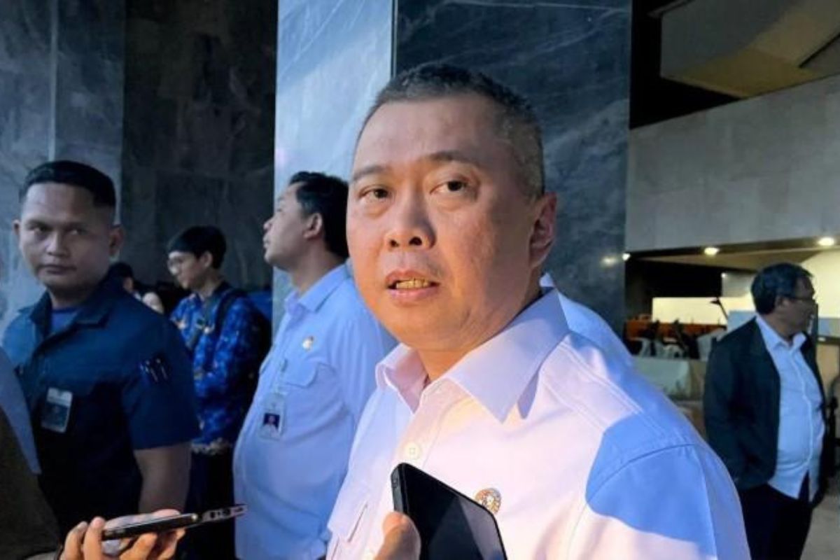 Menhub: Lahan Bandara Kertajati Cukup untuk MRO Hercules