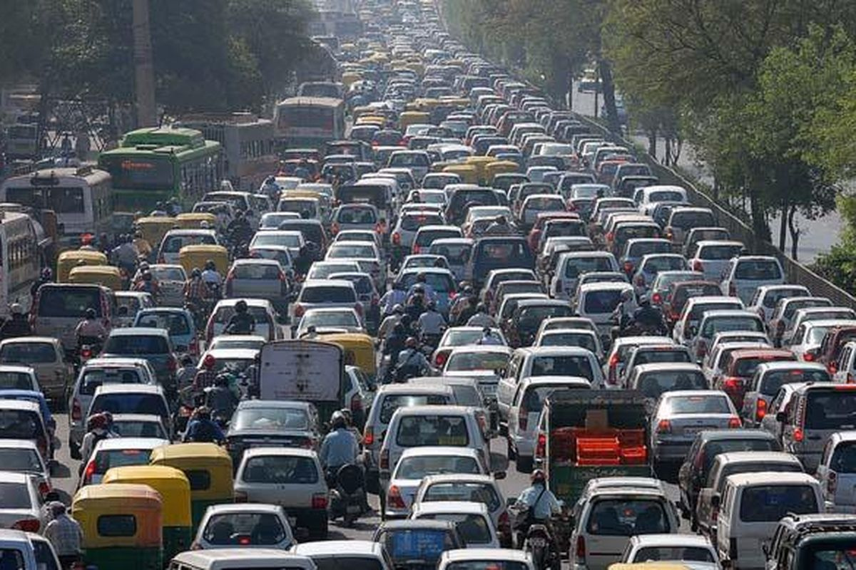 Sejumlah Ruas Jalan di Jakarta Timur Macet Total Pagi Ini