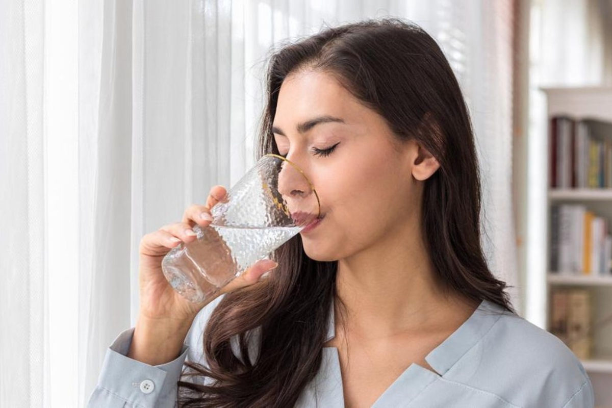 Jangan Sepelekan Bibir Kering dan Lemas, Bisa Jadi Tanda Dehidrasi