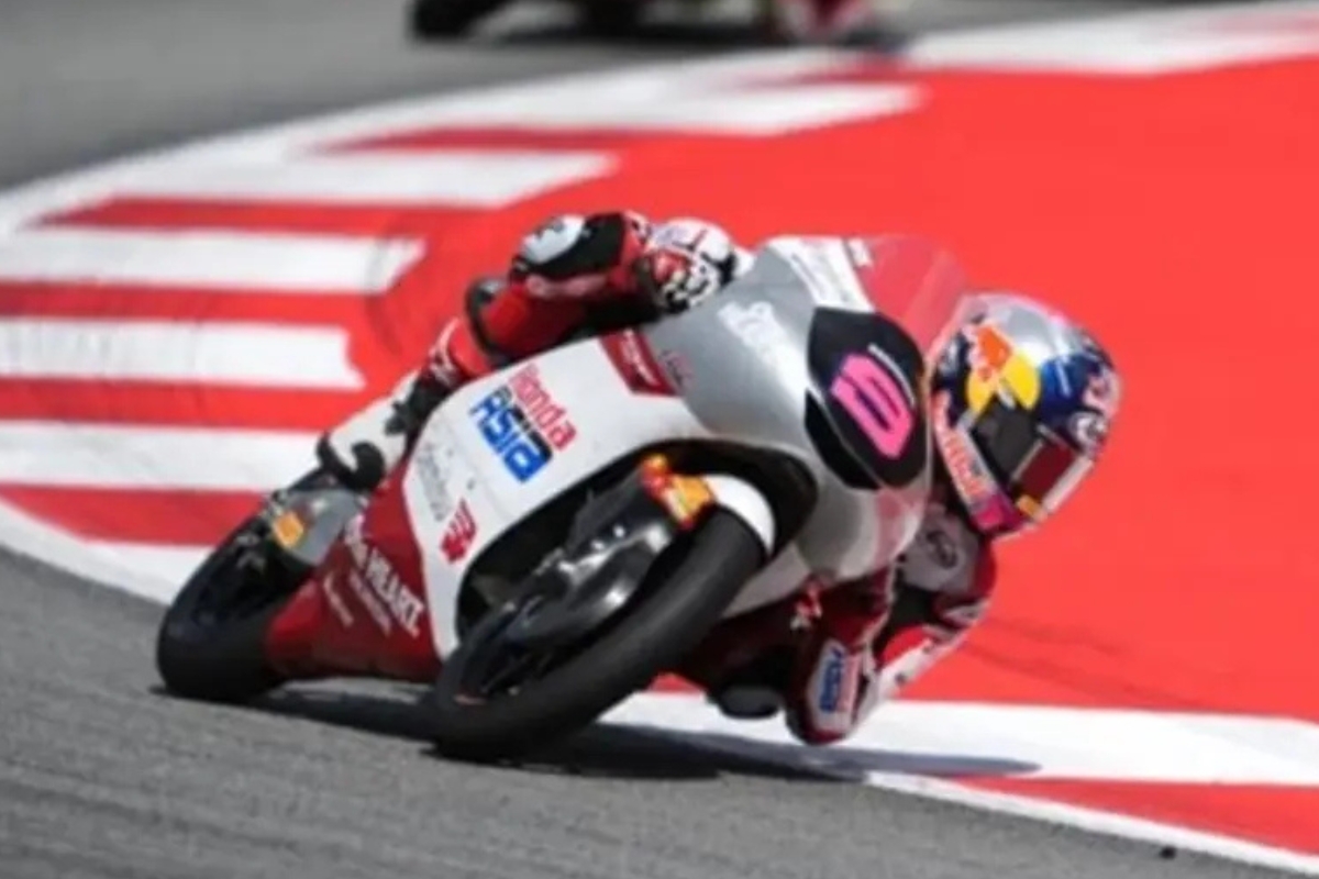 Veda Ega Finis Posisi 8 di Moto3 Catalunya Usai Start Ke-20