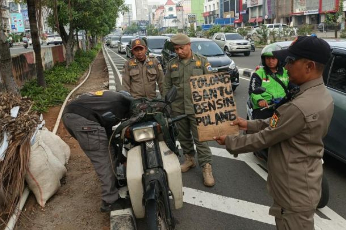 Meresahkan Warga, Pemuda Bermodus Kehabisan Bensin Ditangkap