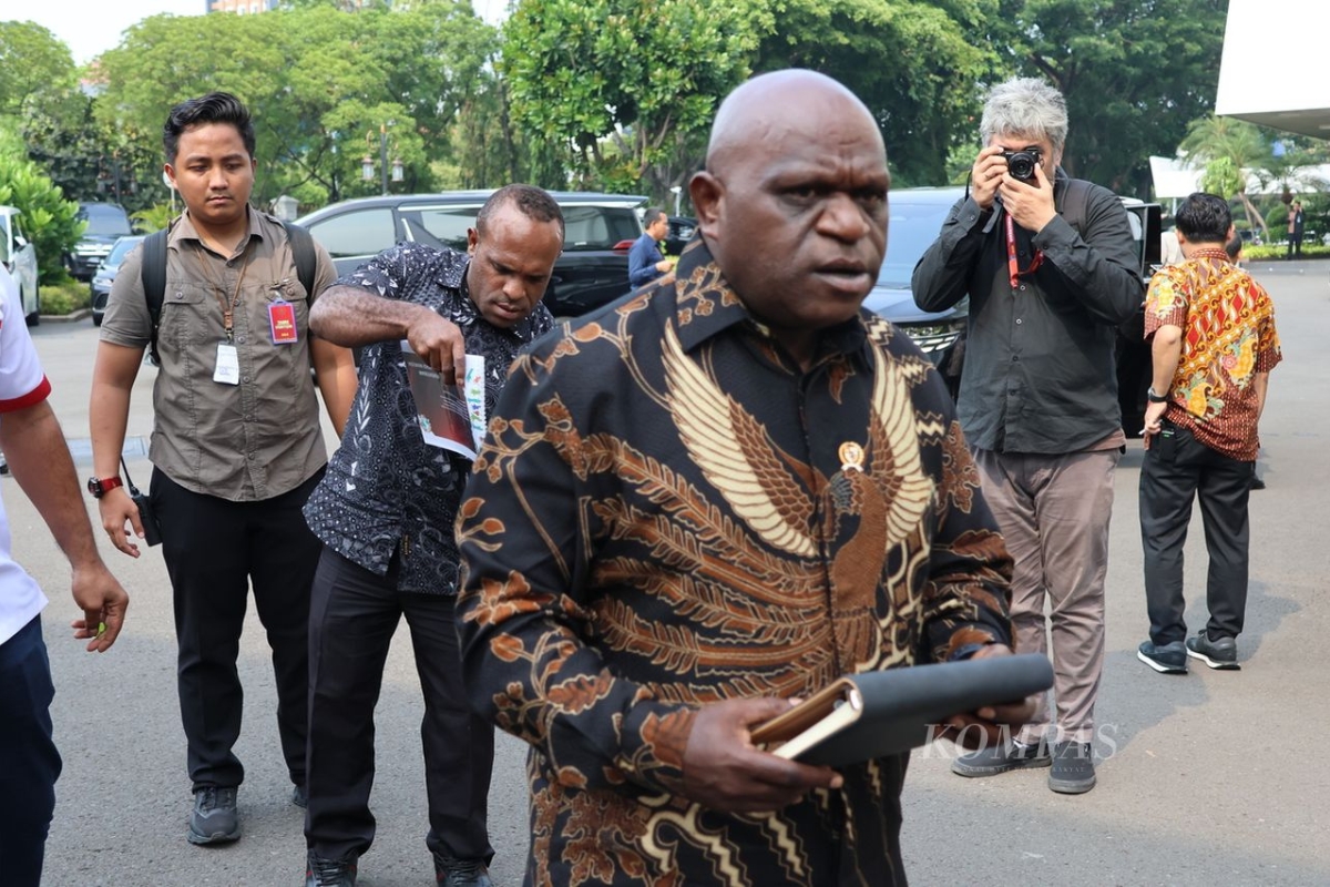 Menteri HAM Sebut Pengalihan Lokasi Demo Hanya Bentuk Pengaturan