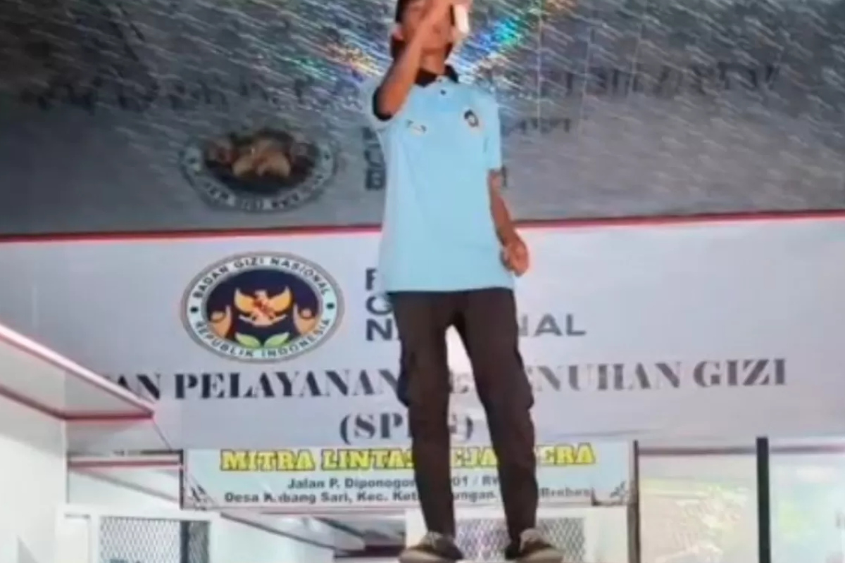 Heboh Aksi Relawan SPPG Brebes Makan Kaca, Ini Klarifikasinya