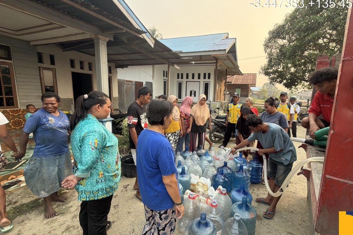 Dody Hanggodo Percepat Penyaluran Air Bersih di Wilayah Nabire