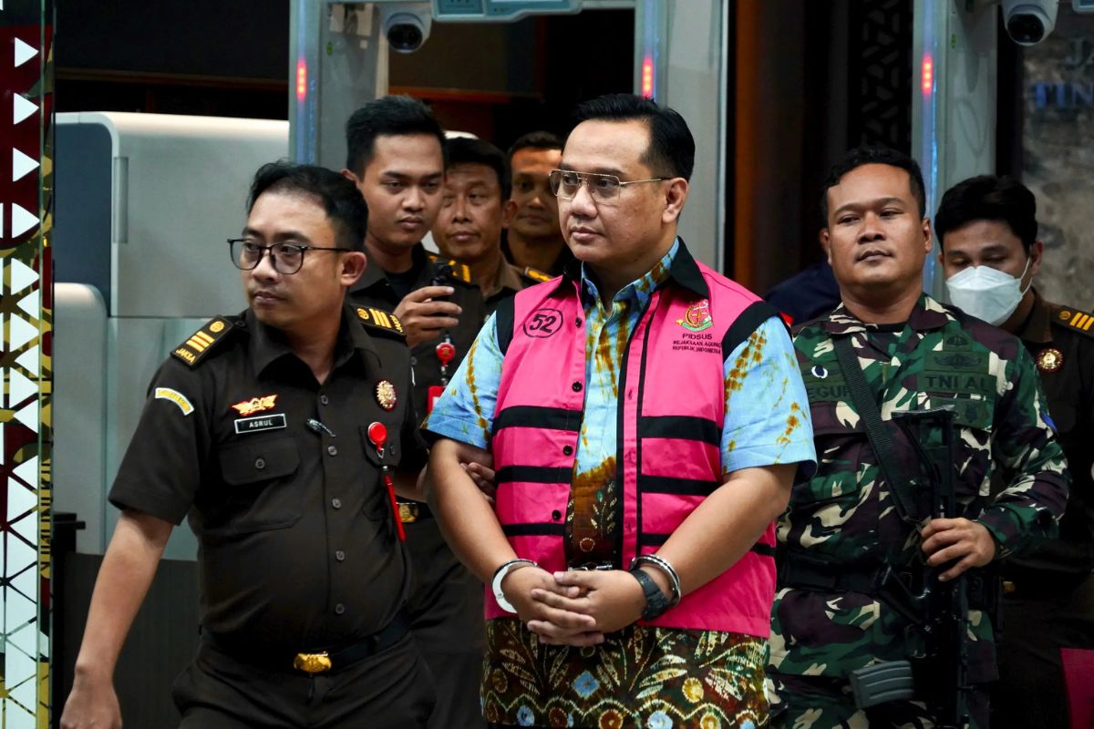 Kejagung Tetapkan Eks Anggota Ombudsman Tersangka Kasus CPO