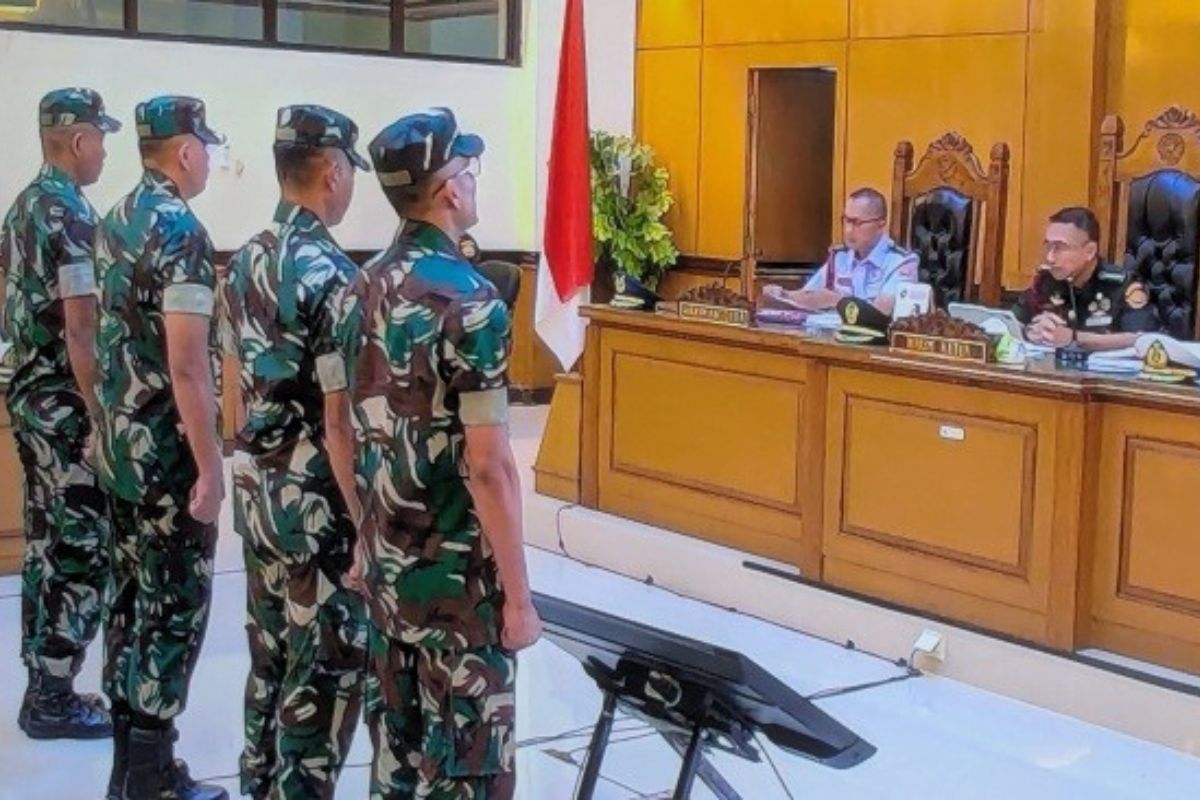 4 TNI Terdakwa Kasus Air Keras Andrie Yunus Jalani Sidang Tuntutan