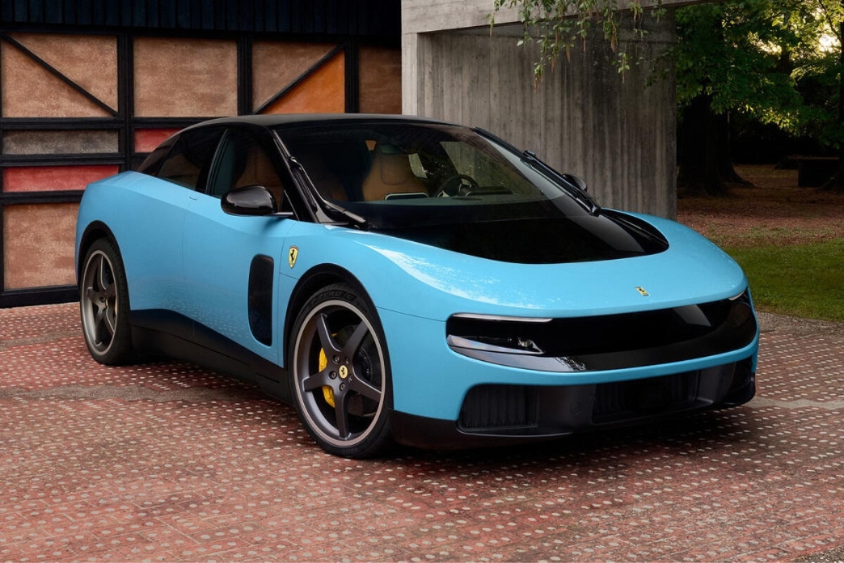 Desainer Otomotif Dunia Kritik Desain Eksterior Ferrari Luce