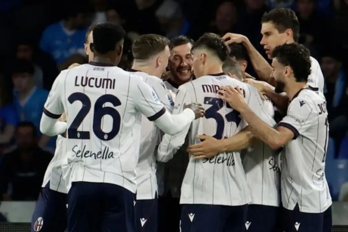 Napoli Tumbang 2-3 dari Bologna, Posisi Zona Liga Champions Terancam