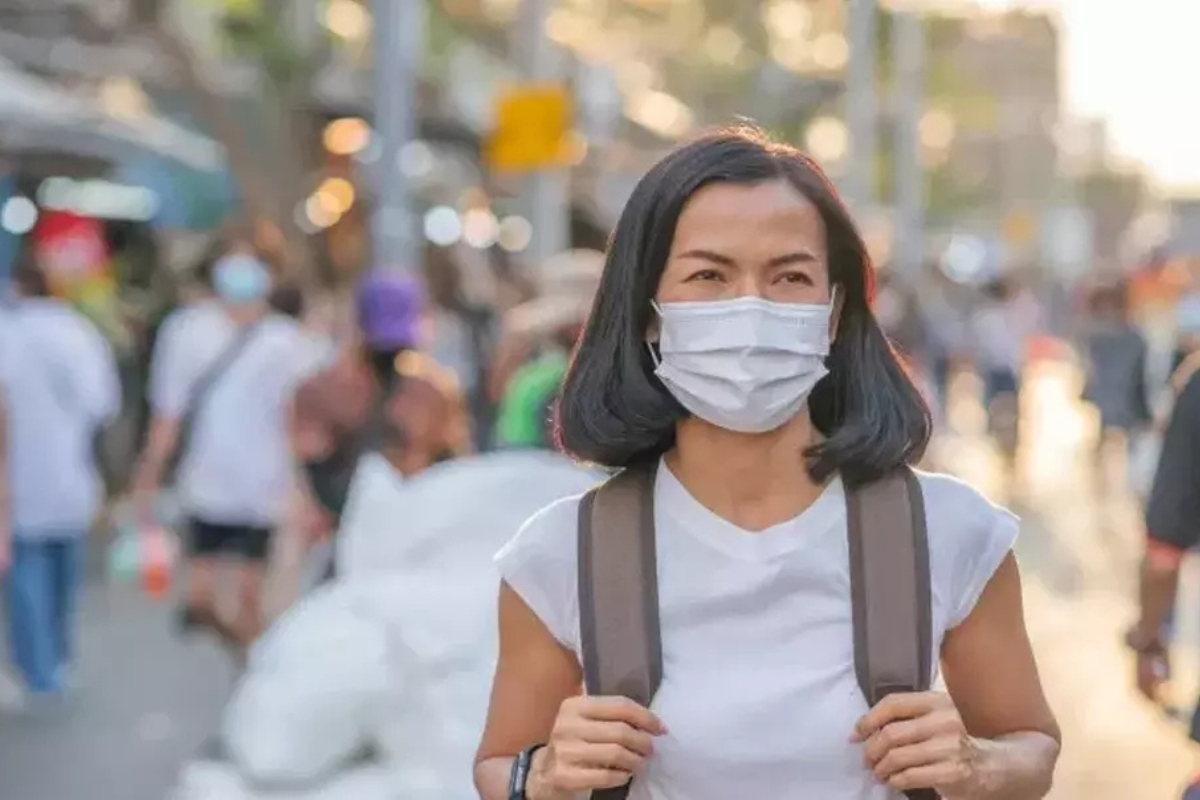 Udara Jakarta Terburuk Keempat Dunia, Warga Diimbau Pakai Masker