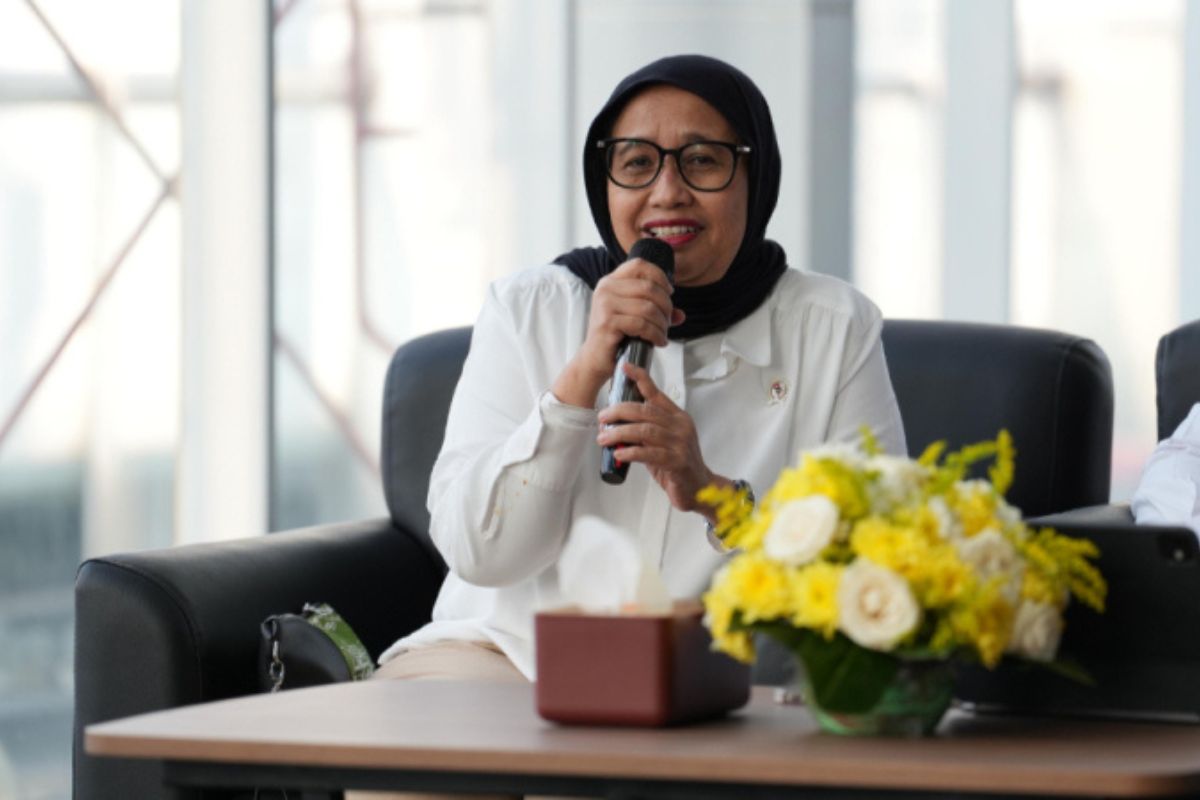 Tegas dan Disiplin, Nanik Resmi Dilantik Jadi Kepala BGN Baru
