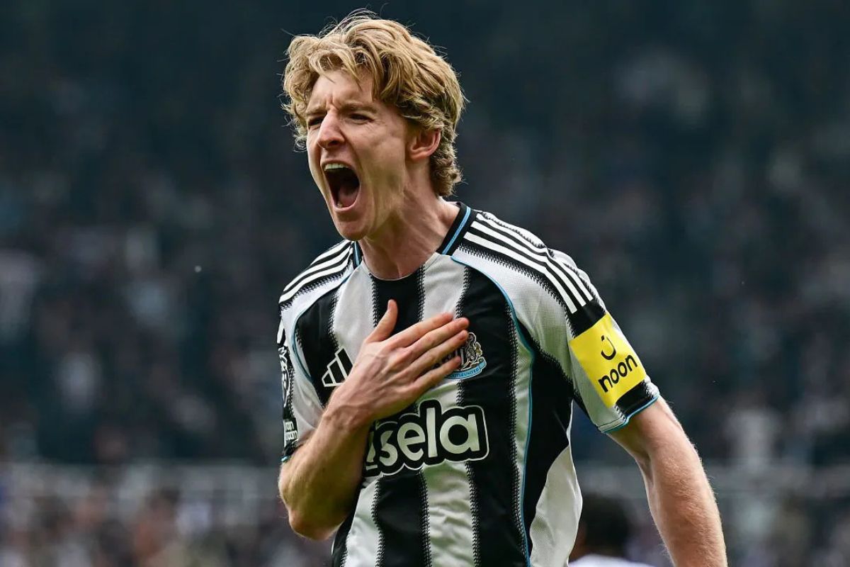 Barcelona Sepakat Rekrut Anthony Gordon dari Newcastle