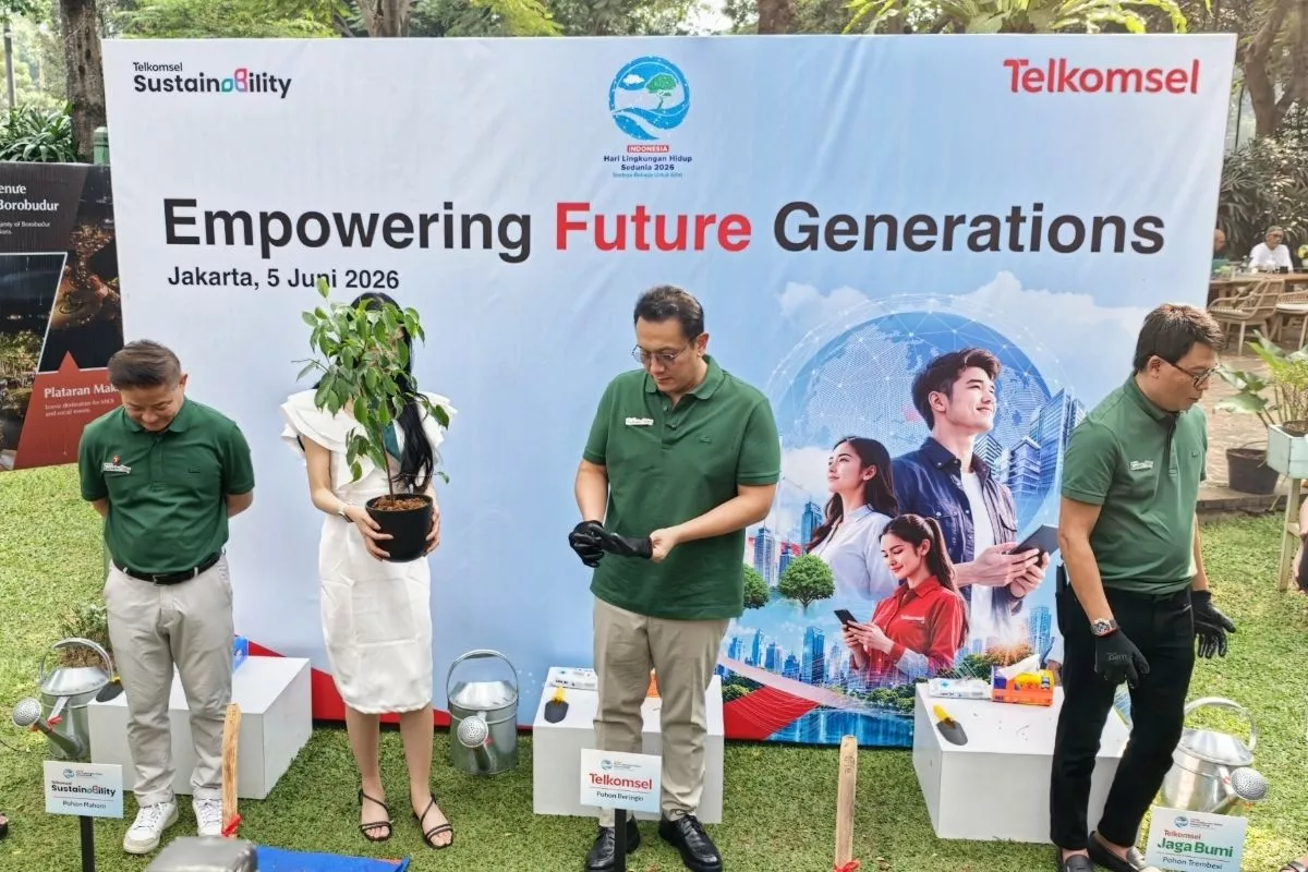 Strategi Rawat Bumi, Telkomsel Implementasikan 360 Green BTS