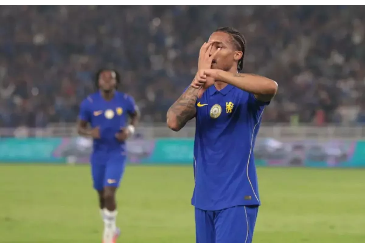 Chelsea Cukur AC Milan 3-0 di Jakarta, Joao Pedro Bikin Brace