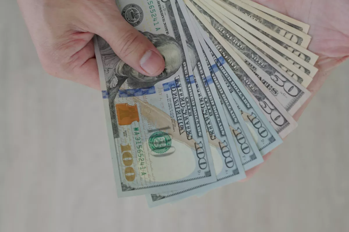 GBP/USD Sideways, Pasar Waspada Risiko Fiskal Inggris