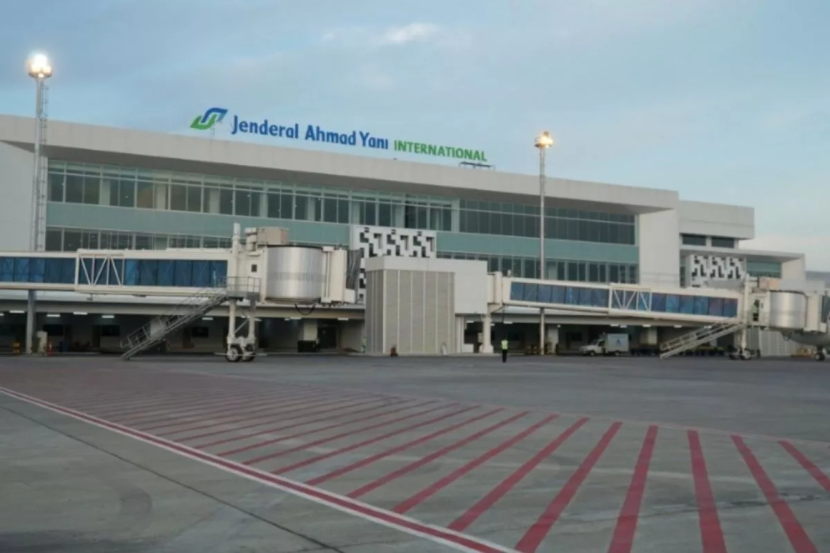 Dampak Erupsi Anak Krakatau Bandara Semarang Batalkan Penerbangan