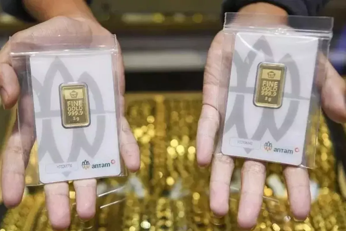 Nilai Emas Batangan Antam Naik Rp 5.000 Jadi Rp 2.673.000 per Gram