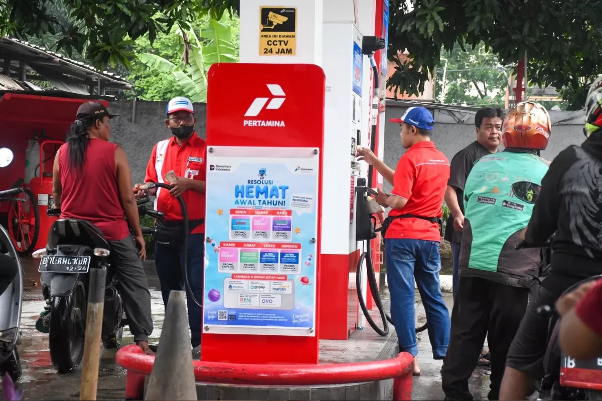 Penunggak Pajak Kendaraan Dilarang Membeli BBM Subsidi di NTT