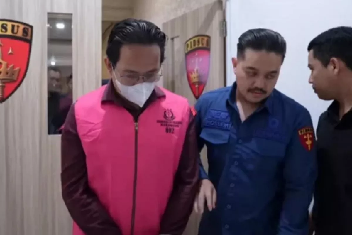 Kejari Karawang Tahan Tiga Tersangka Korupsi KPR Bank BUMN