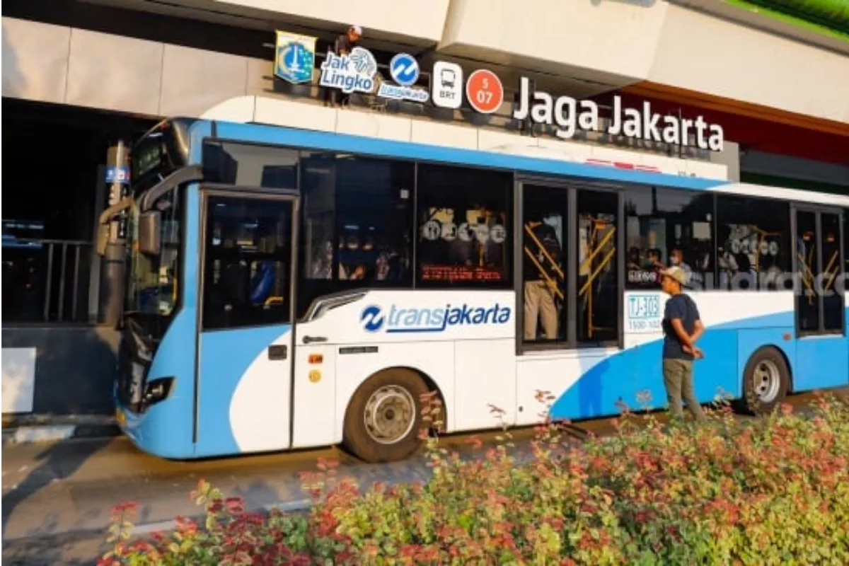 DPRD DKI Sebut Rencana Kenaikan Tarif TransJakarta Dilematis