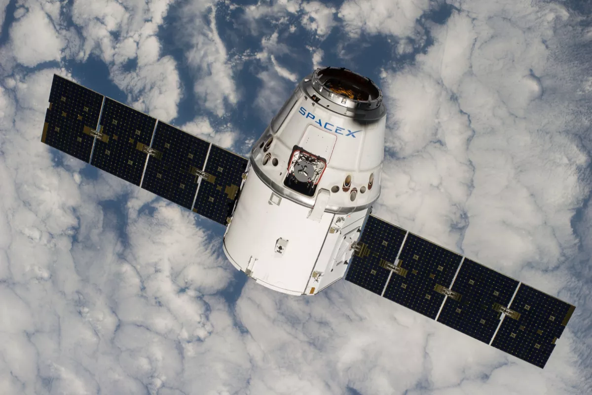 SpaceX Ungkap Detail IPO 2 Triliun Dolar Lebih, Jatah 5 Persen Khusus Orang Dalam