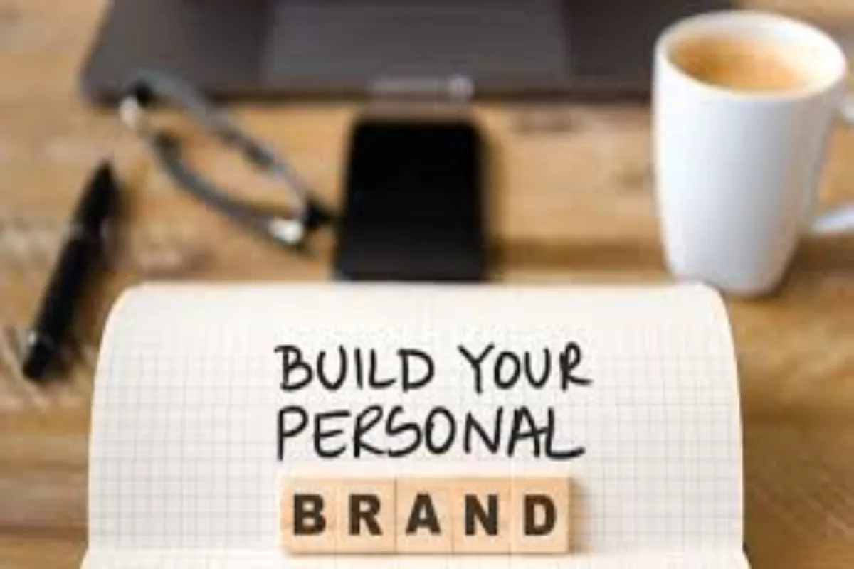 Cara Membangun Personal Branding di LinkedIn Agar Dilirik Rekruter