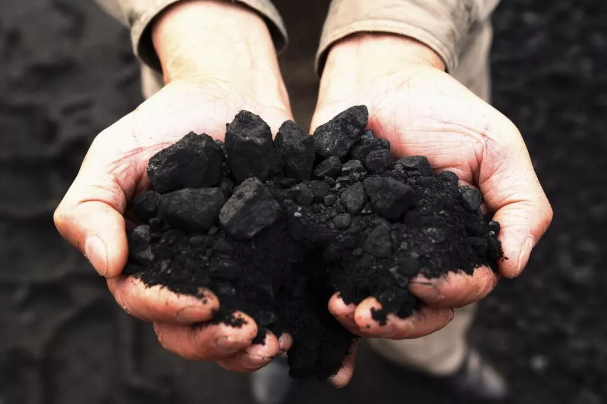 Permintaan Ganas, Harga Batu Bara Menguat ke 148 USD per Ton
