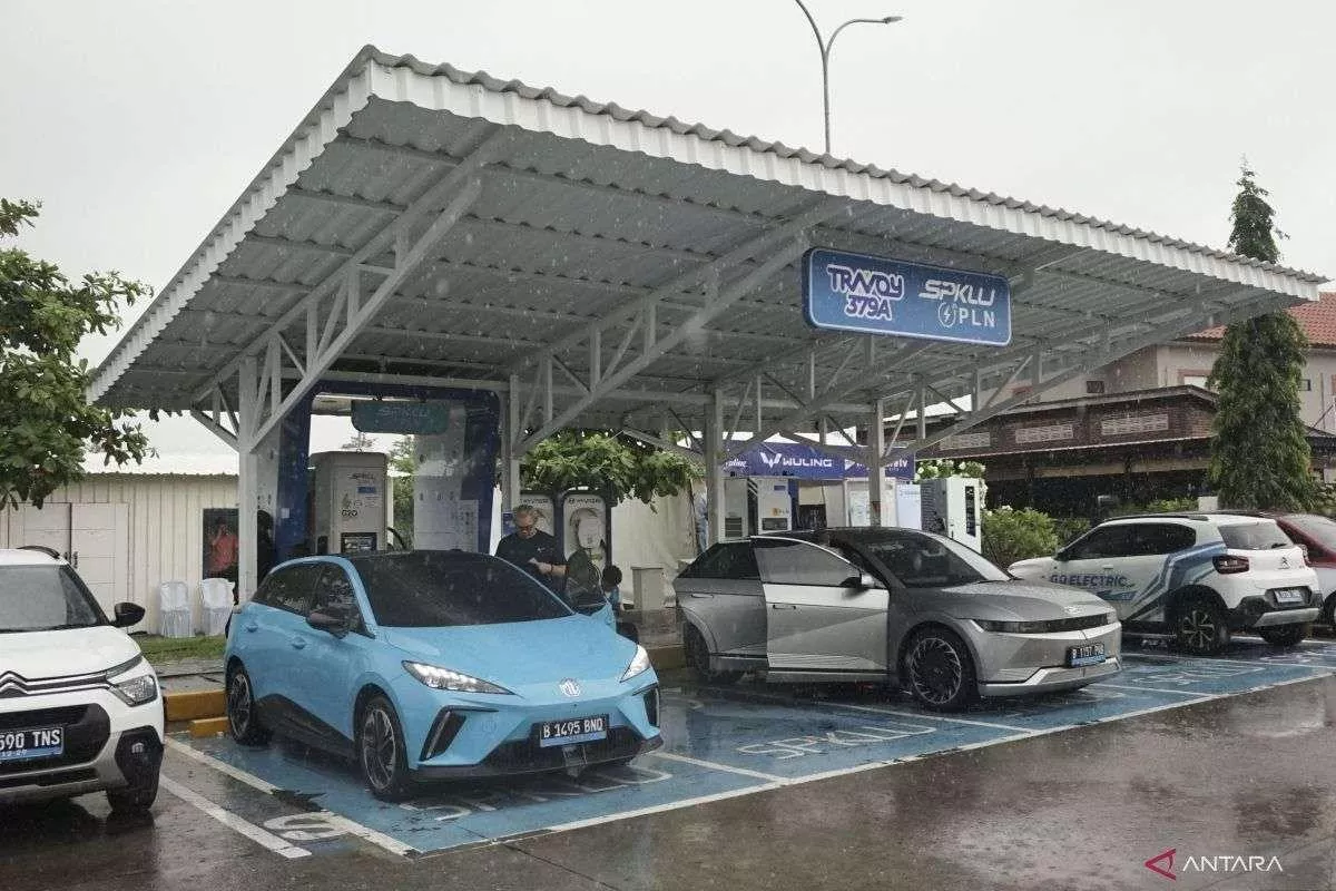 Pengamat: Pasar EV Butuh Insentif Baru demi Ekosistem dan NZE 2026