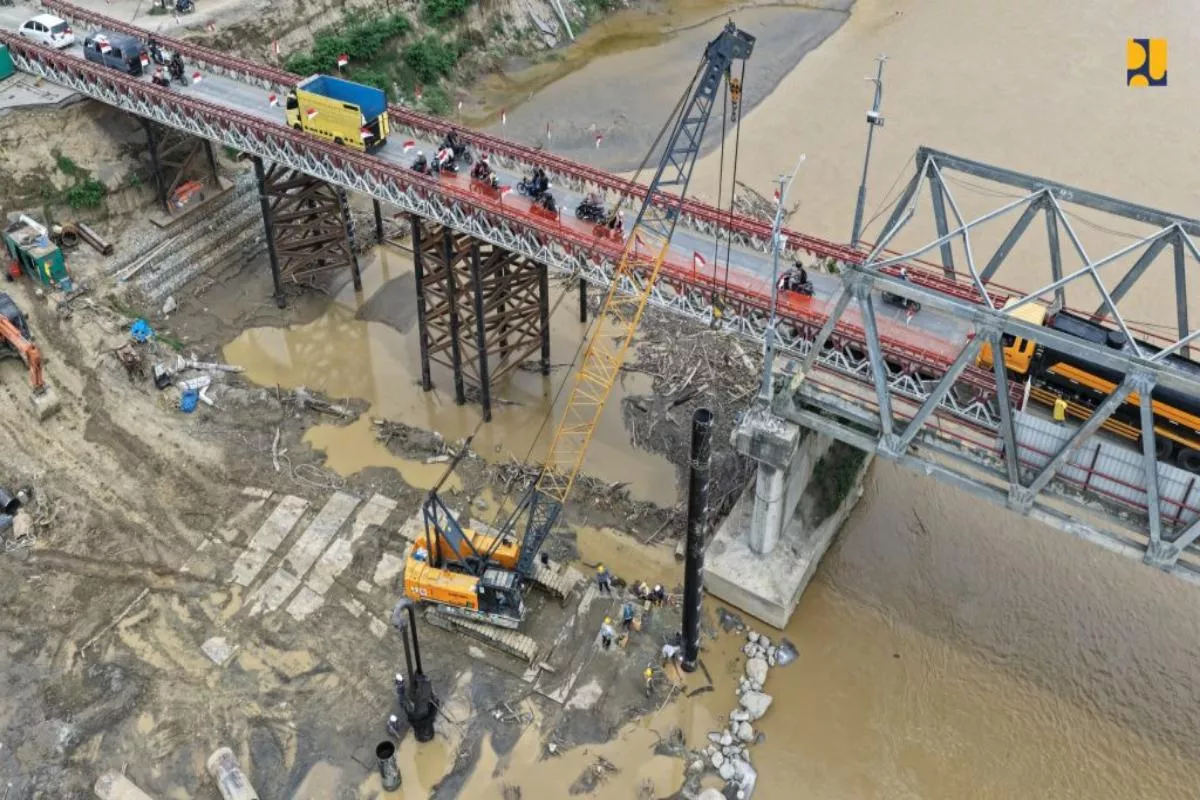 Jembatan Duplikasi Krueng Tingkeum Kutablang Selesai Juli Mendatang