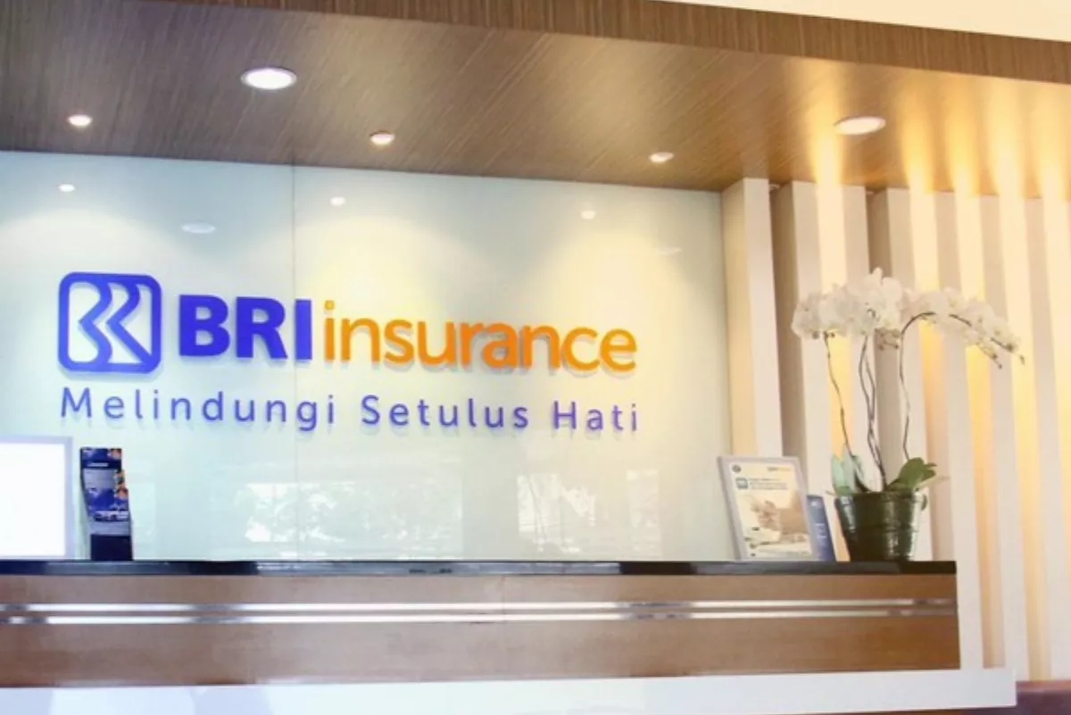 BRI Insurance Salurkan Klaim Rp290 Juta untuk Pemulihan Nasabah