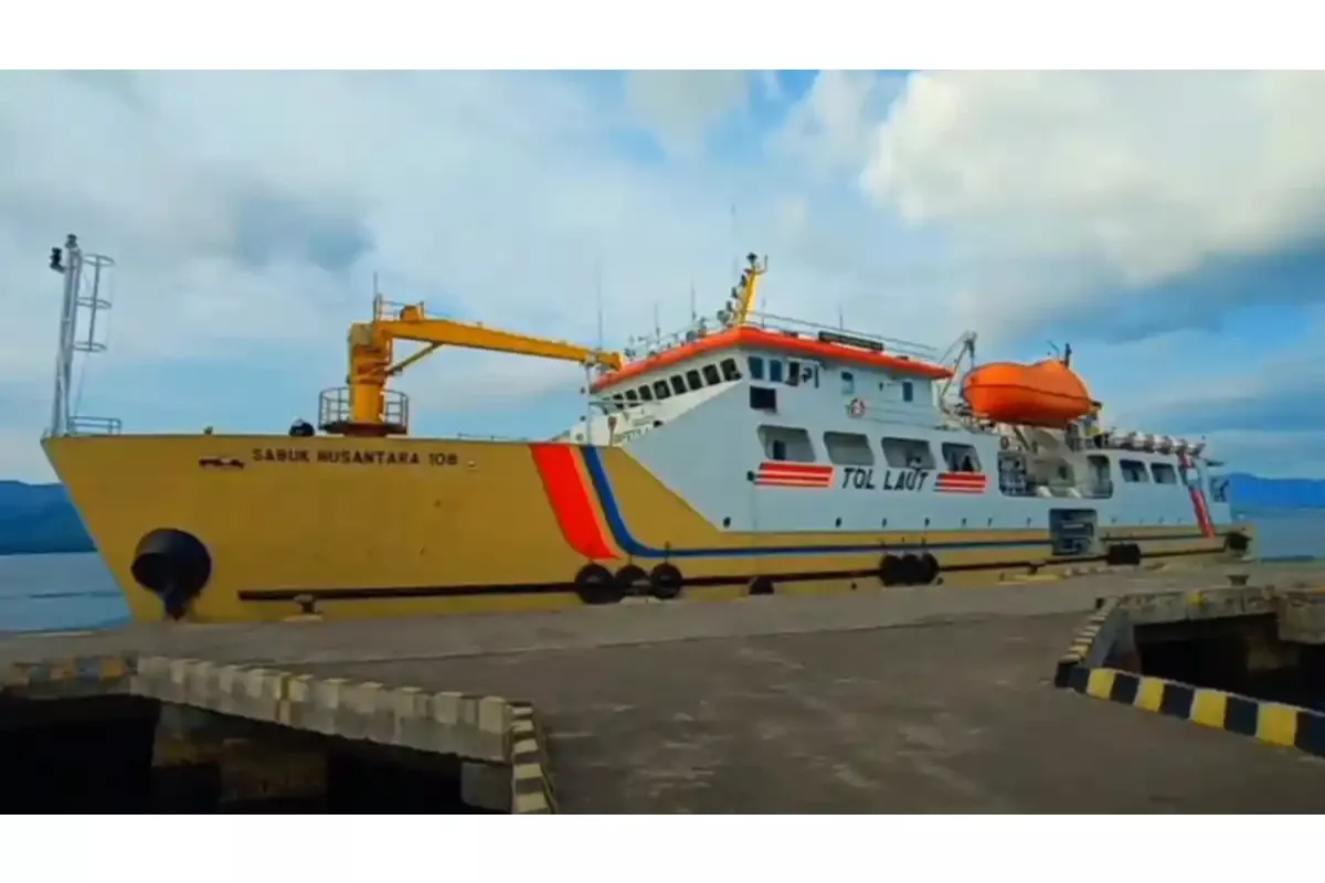 Cek Jadwal Tol Laut KM Sabuk Nusantara 108 Rute Balauring Hari Ini