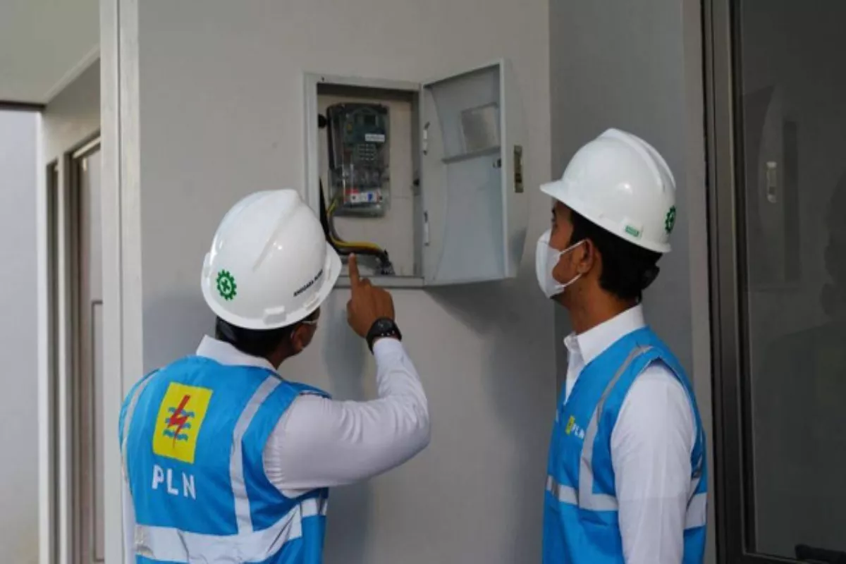 PLN Lakukan Maintenance Listrik Rutin Guna Cegah Gangguan