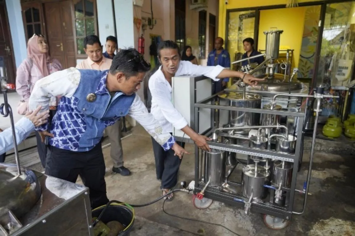 Lewat Pirolisis, Pemerintah Sulap Sampah Jadi BBM Terbarukan