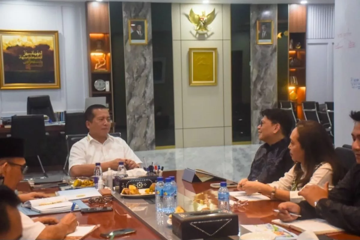 Realisasikan NZE 2050, NTB dan IESR Bahas Strategi Transisi Energi