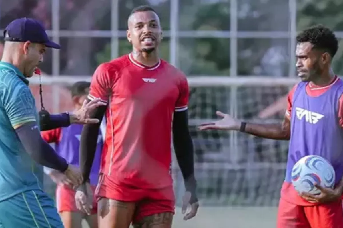 Gustavo Almeida Targetkan Kemenangan Saat Hadapi Mantan Timnya