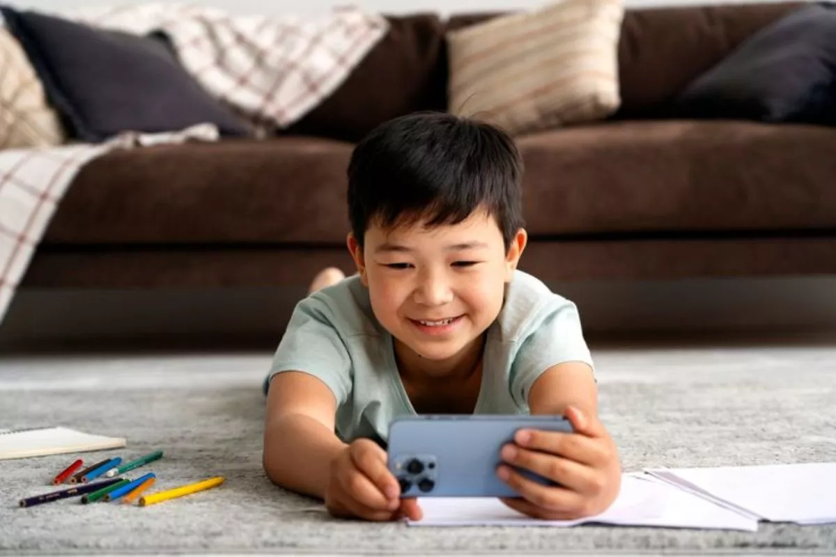Tips Psikolog untuk Atasi dan Kurangi Ketergantungan Gadget pada Anak