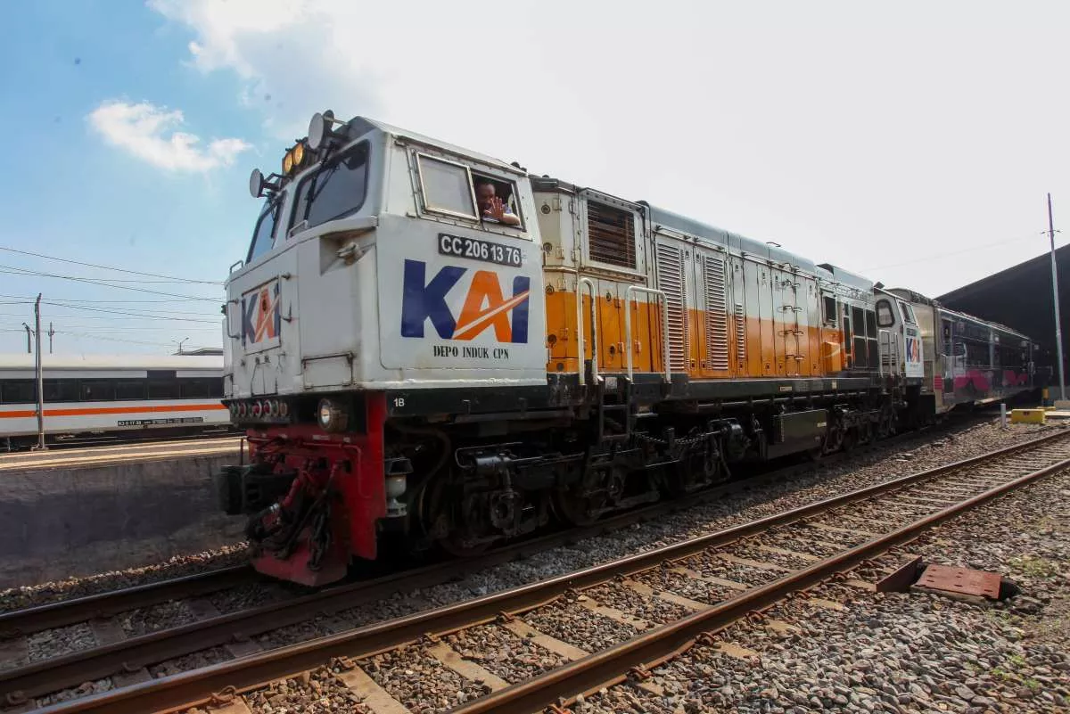 KAI Operasikan Ratusan Kereta Stainless Steel New Generation