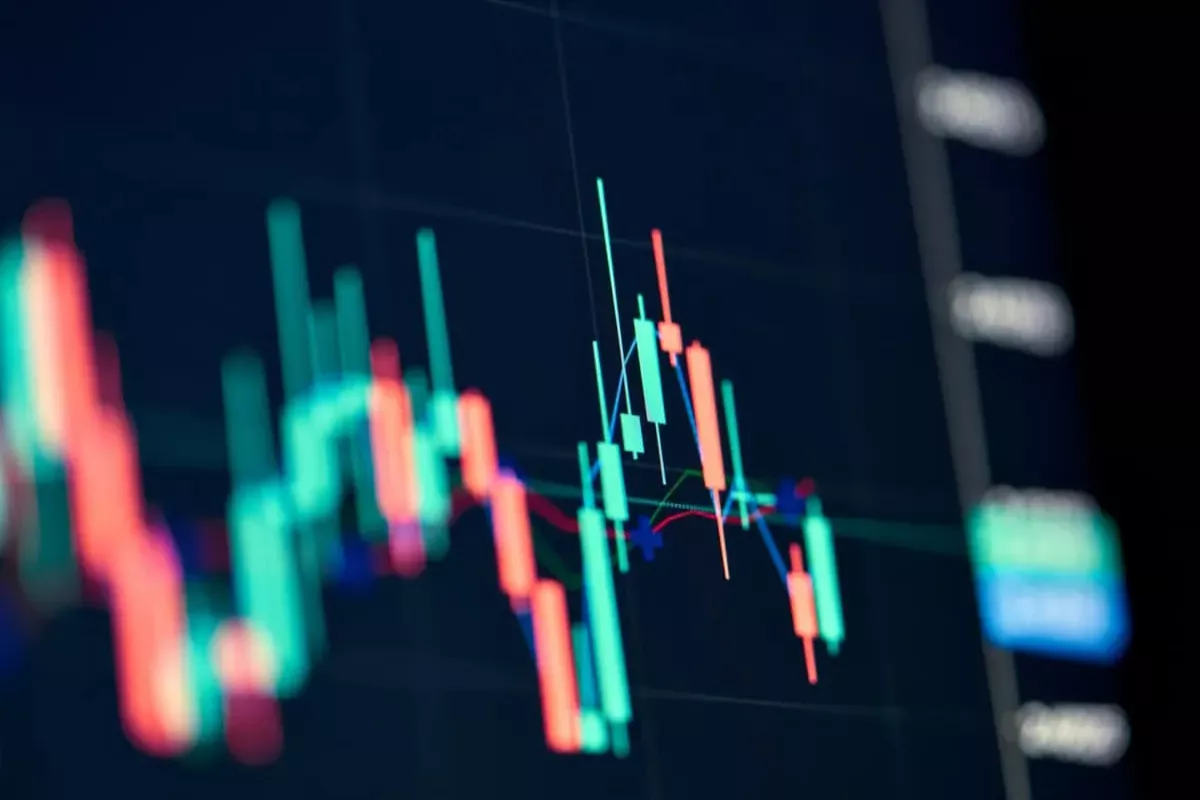 Rawan Koreksi, IHSG Hari Ini Berpotensi Uji Level 5.723-5.972