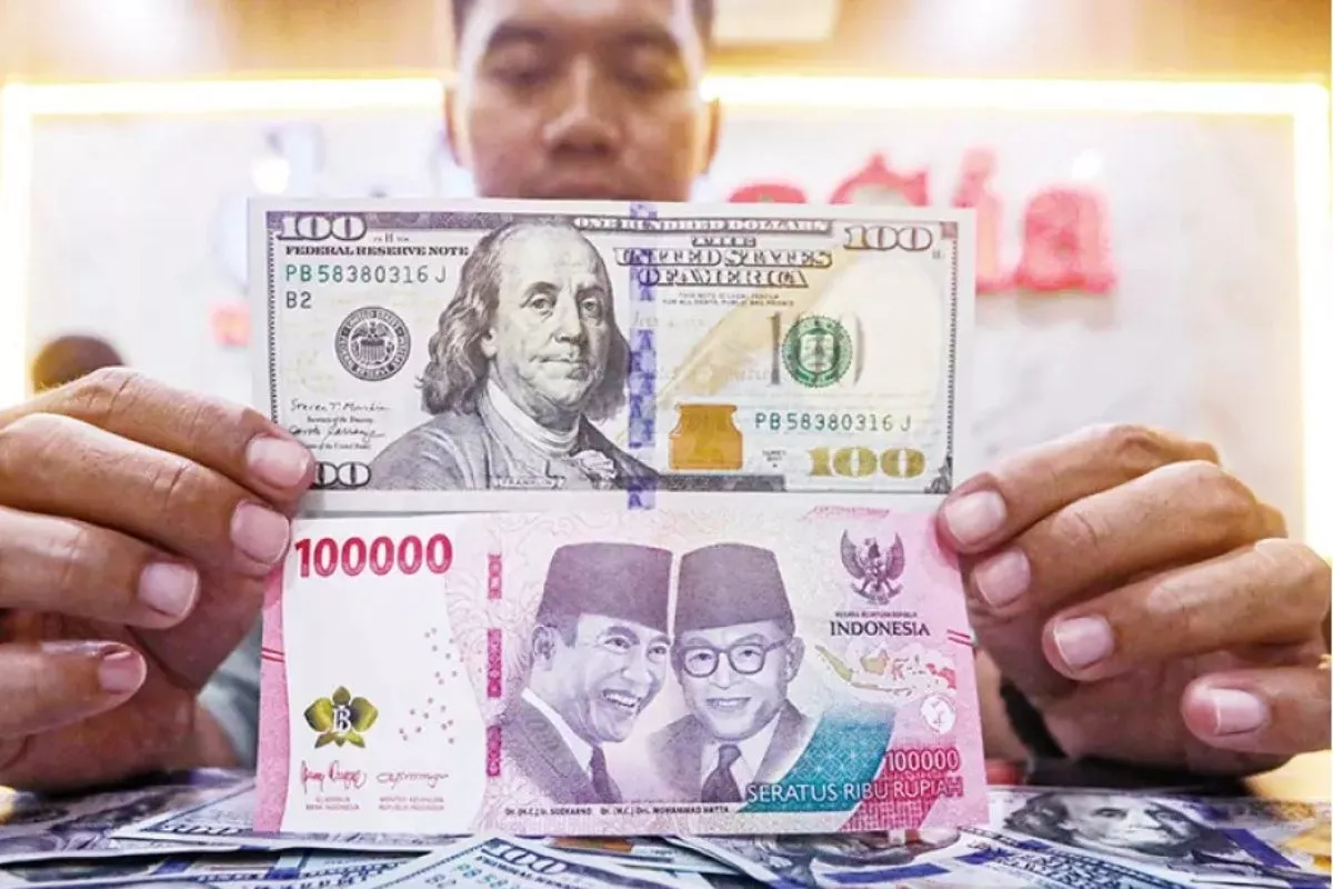 Dolar AS Melemah, Rupiah Melesat ke Level Rp17.632 di Awal Perdagangan