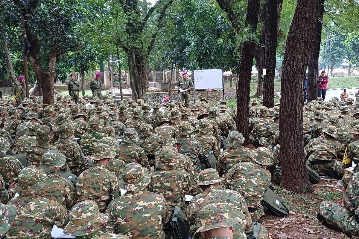 Desakan Latsarmil KopDes Disetop, Wamensesneg Siapkan Perbaikan