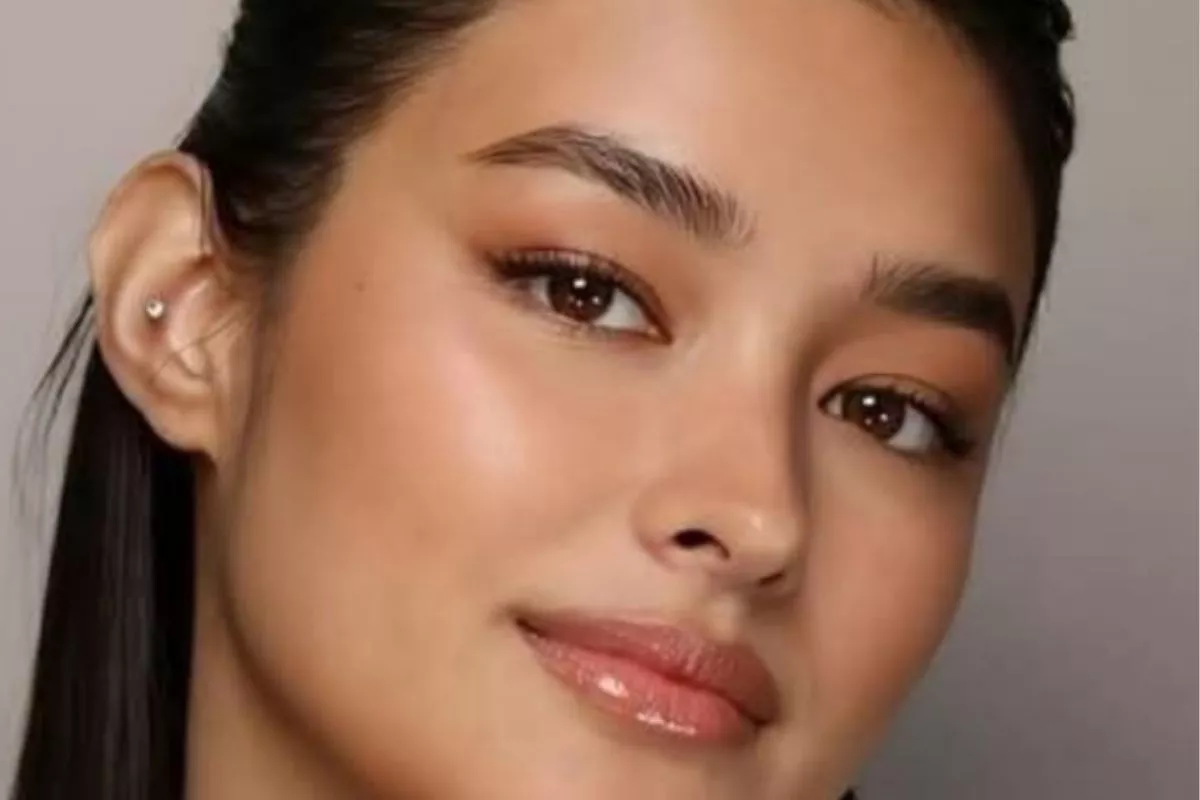 Rahasia Memilih Warna Pakaian dan Makeup yang Pas untuk Olive Skin