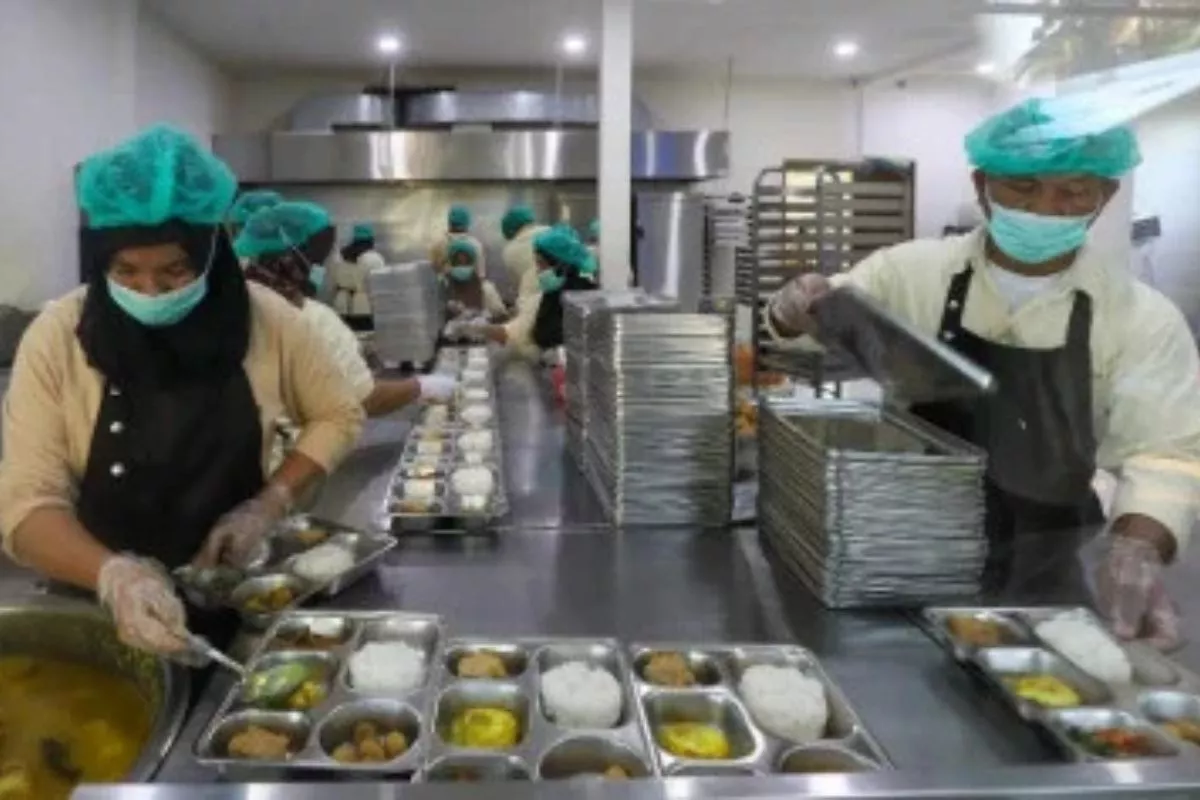Banggar: Anggaran MBG 2026 Masih Bisa Dihemat Rp 80 Triliun