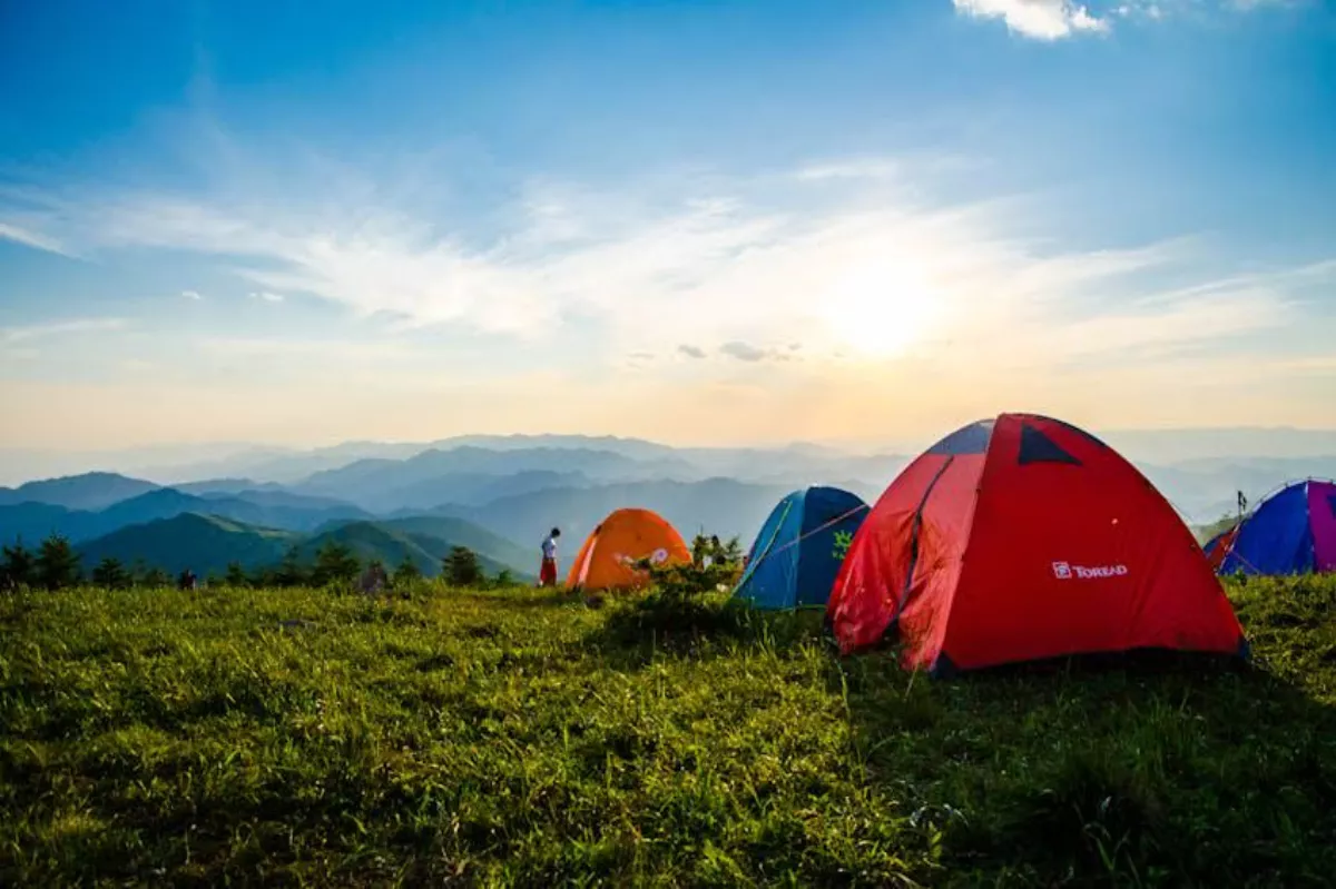 Sewa Alat Camping Terdekat: Tips Hemat Liburan Outdoor Tahun 2026