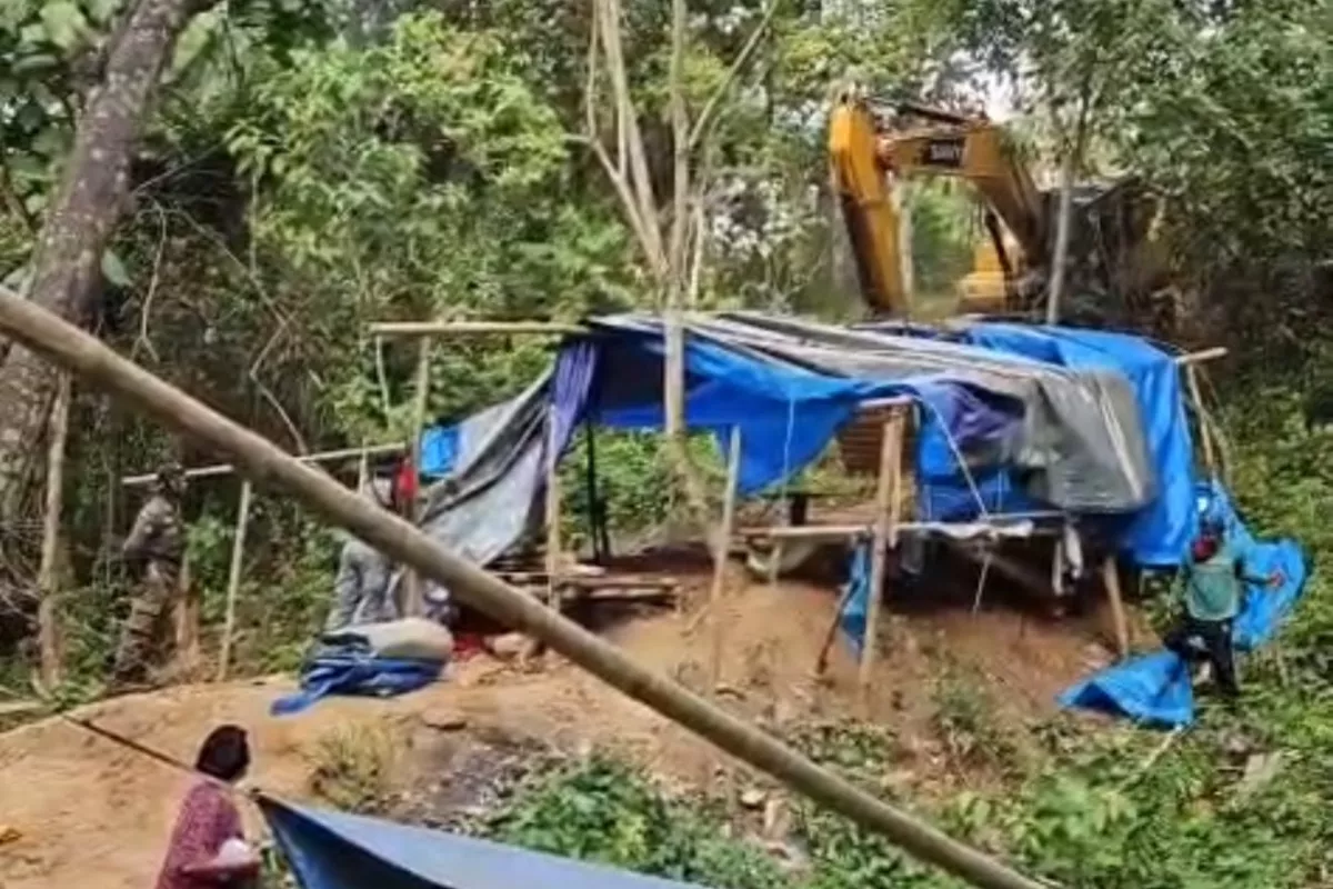 Polda Sultra Tetapkan Tiga Tersangka Tambang Emas Ilegal di Bombana