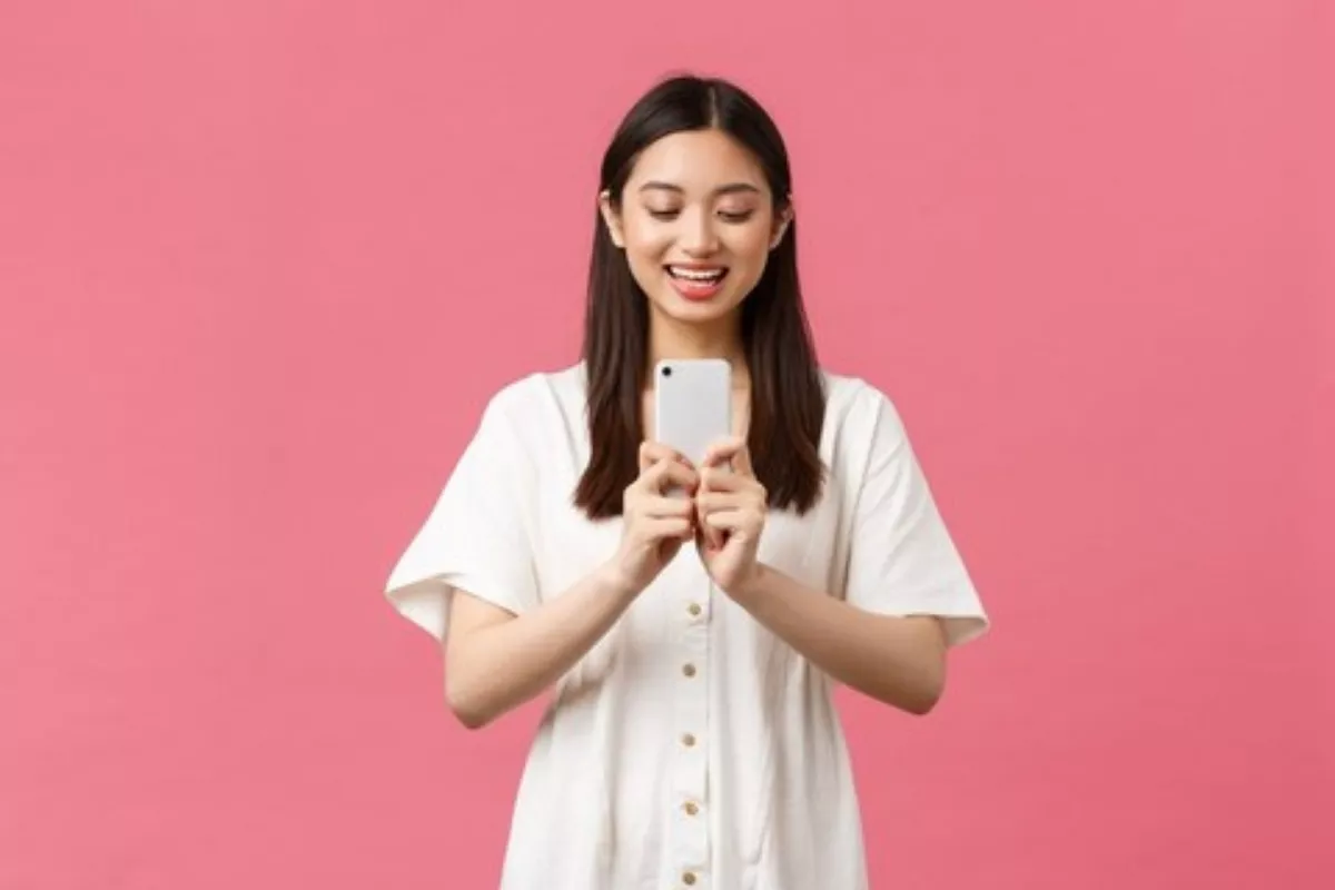 5 Cara Mengurangi Scrolling Medsos Agar Pikiran Lebih Tenang