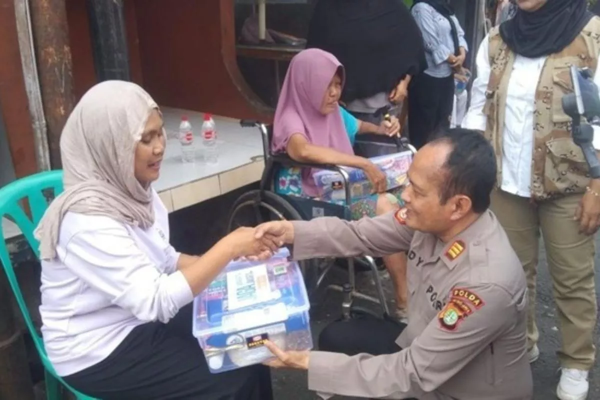 Ditpamobvit Polda Metro Jaya Ajak Warga Matraman Cegah Tawuran